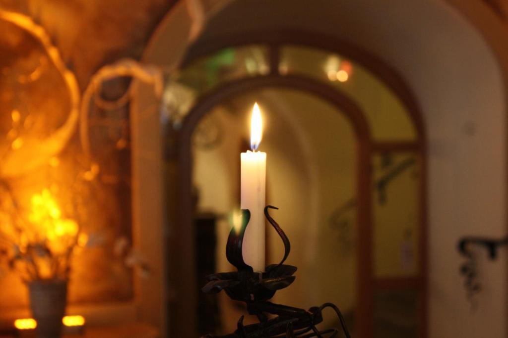 Hotel Restauracja Caspar Jelenia Gora Bagian luar foto